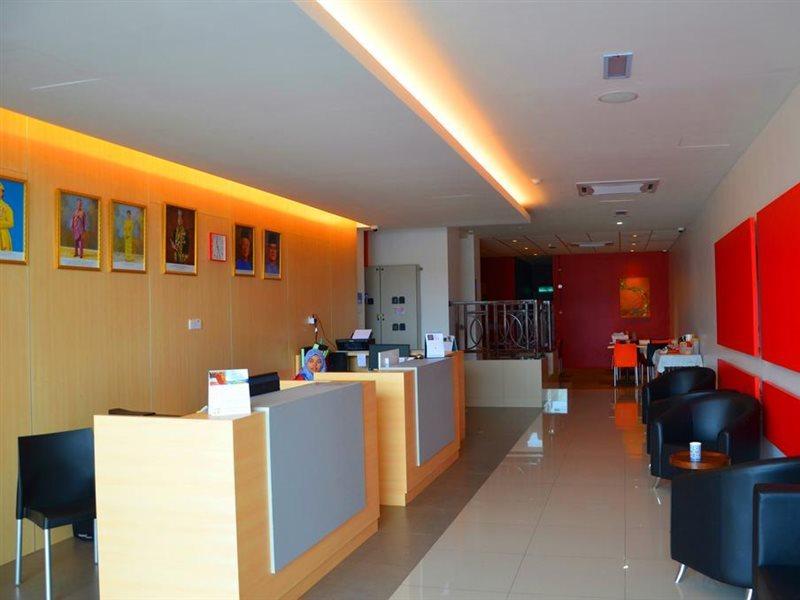 Hotel Jeti Tg Gemok Padang Endau Bagian luar foto